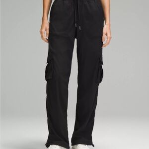 Lululemon Dance Studio Relaxed-Fit Mid-Rise Cargo Pant
